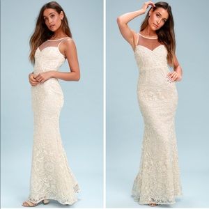 🆕 Ivory Embroidered Dress✨